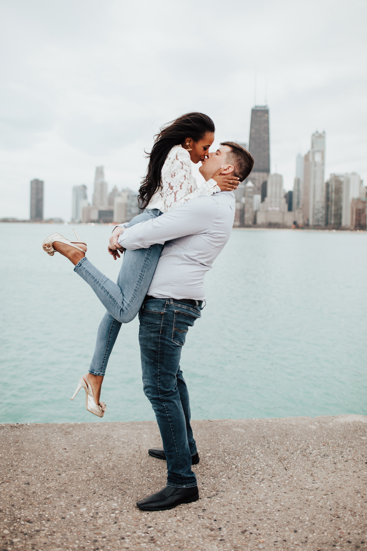 Chicago Engagement Photo Pose