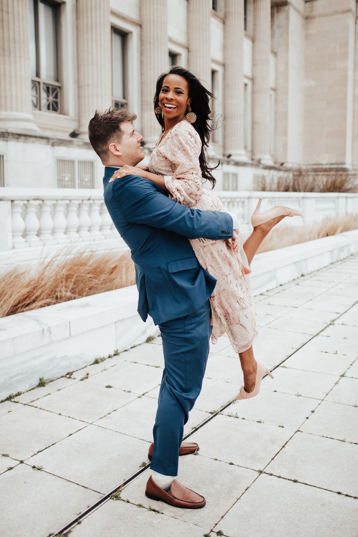 Chicago Engagement Photo Pose